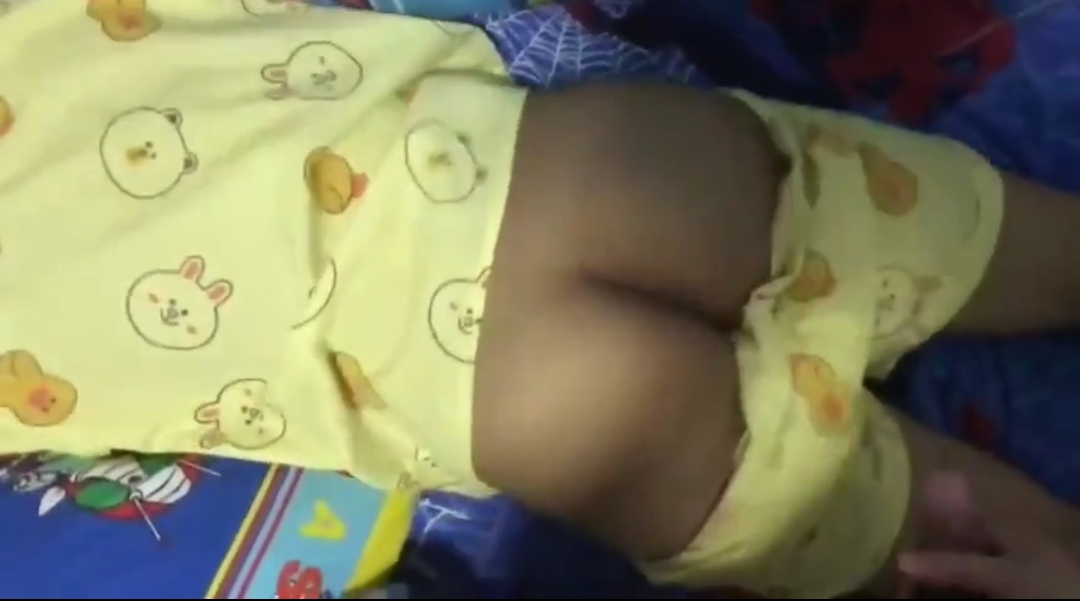 Anak Perempuan Minta Diajarin Sexs Sama Ayah